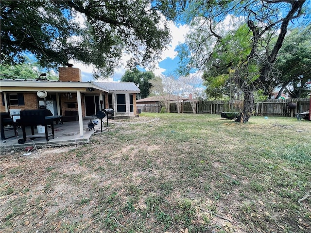 view of yard with a patio