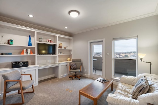 living room with recessed lighting, light colored carpet, crown molding, and baseboards