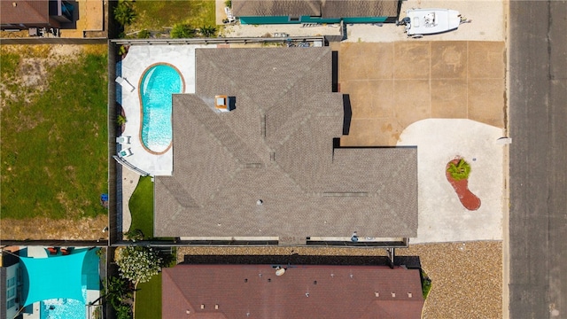 15822 Portillo Dr, Corpus Christi, TX 78418 - aerial view of a pool