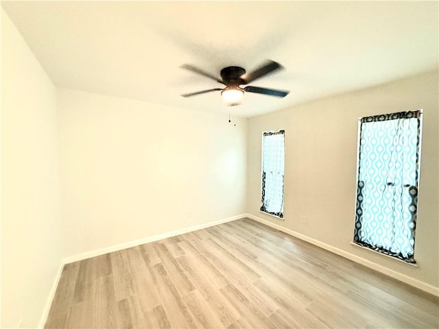 4126 Crenshaw Dr, Corpus Christi, TX 78413 - unfurnished room featuring light wood finished floors and ceiling fan