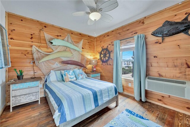 114 W Ave J Ave, Port Aransas, TX 78373