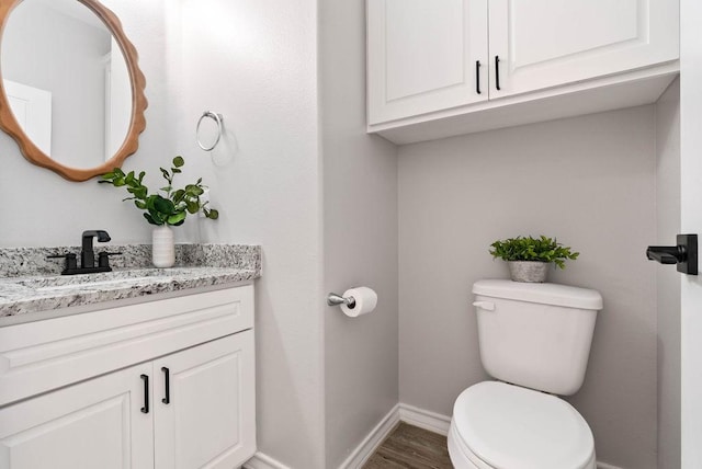 5810 Bella Di Giorno Dr, Corpus Christi, TX 78414 - bathroom featuring vanity and wood finished floors