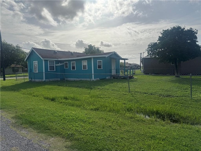 207 Franklin St, Gregory, TX 78359 - view of front of property