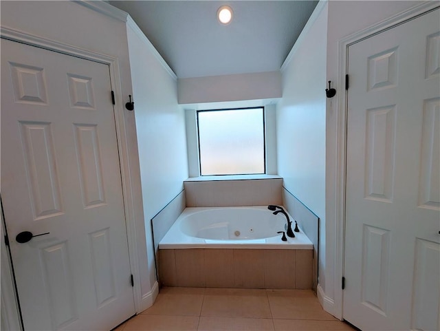 4010 Moorhead Dr, Corpus Christi, TX 78410 - full bath featuring a jetted tub and tile patterned floors