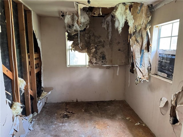 423 S 13th St, Kingsville, TX 78363 - view of spare room