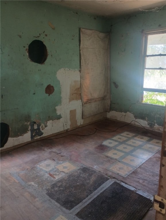 2622 Belton St, Corpus Christi, TX 78416 - view of unfurnished room