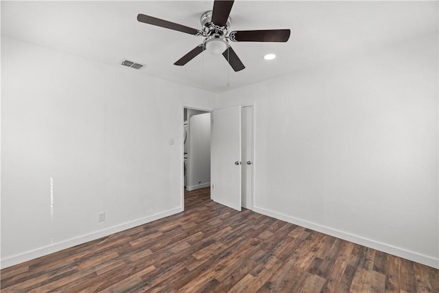 unfurnished room featuring ceiling fan, dark wood finished floors, recessed lighting, baseboards, and visible vents