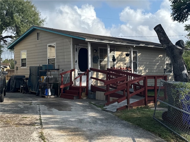 view of front of house