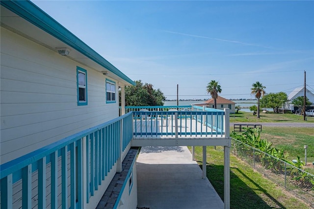 112 Lakeshore Dr, Rockport, TX 78382 - photo 10