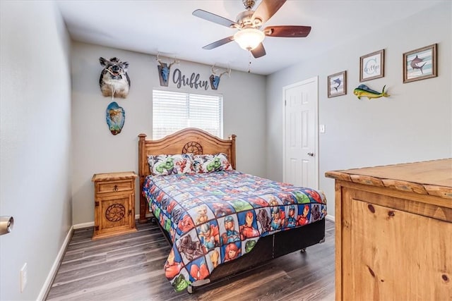 109 Misty Ln, Aransas Pass, TX 78336 - bedroom featuring wood finished floors, baseboards, and ceiling fan
