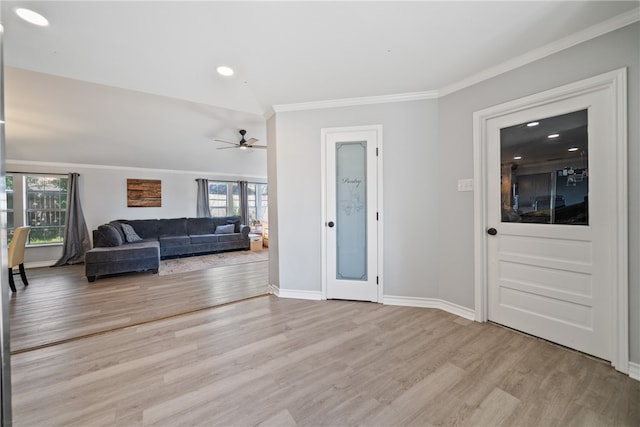 living area with recessed lighting, a ceiling fan, baseboards, light wood-style floors, and ornamental molding