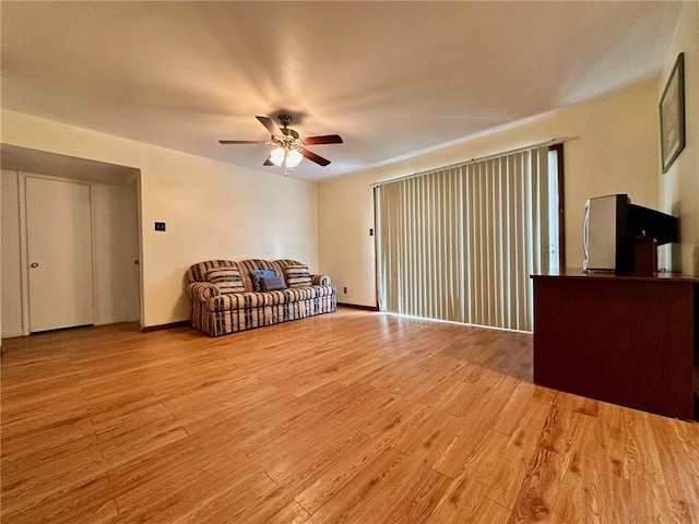 919 W W Ave Unit G, Kingsville, TX 78363 - sitting room featuring a ceiling fan and light wood finished floors