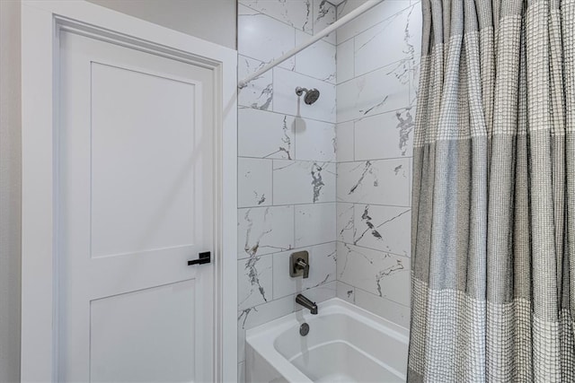 full bathroom featuring shower / bathtub combination with curtain