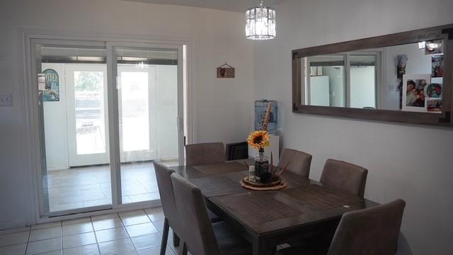 210 E Clayton St, Hebbronville, TX 78361 - photo 8