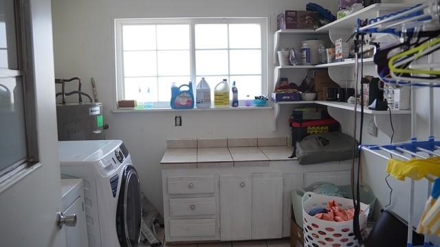 210 E Clayton St, Hebbronville, TX 78361 - photo 23