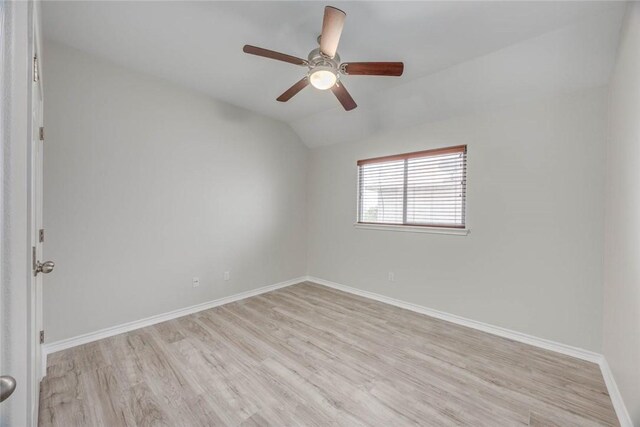 7706 Fort Griffen Dr, Corpus Christi, TX 78414 - spare room featuring light wood-style floors, baseboards, lofted ceiling, and ceiling fan