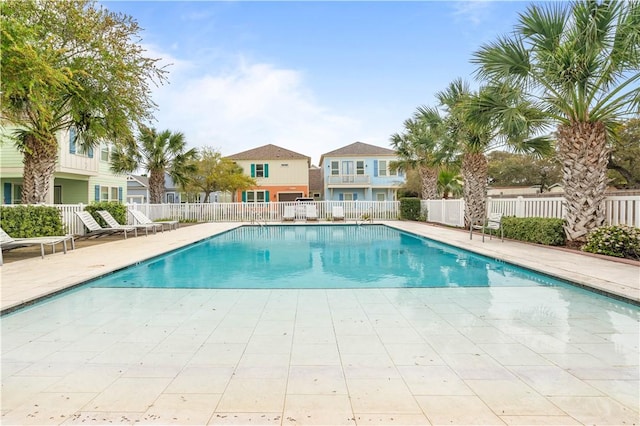 502 Sailhouse Way, Rockport, TX 78382 - pool featuring fence
