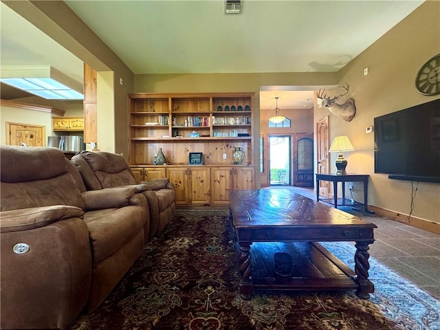7605 Bayonne Dr, Corpus Christi, TX 78414 - living room with baseboards
