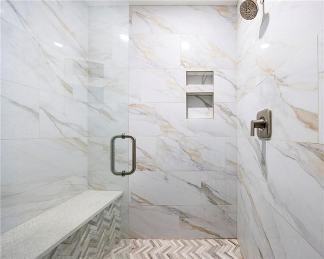 606 Grant Pl, Corpus Christi, TX 78411 - full bathroom featuring a shower stall