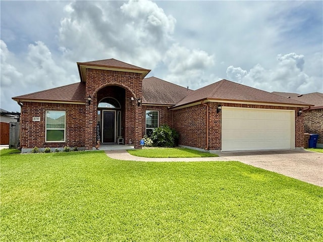 6717 Battery Park Ct, Corpus Christi, TX 78414 - view of front facade featuring brick siding, a front lawn, a garage, concrete driveway, and roof with shingles