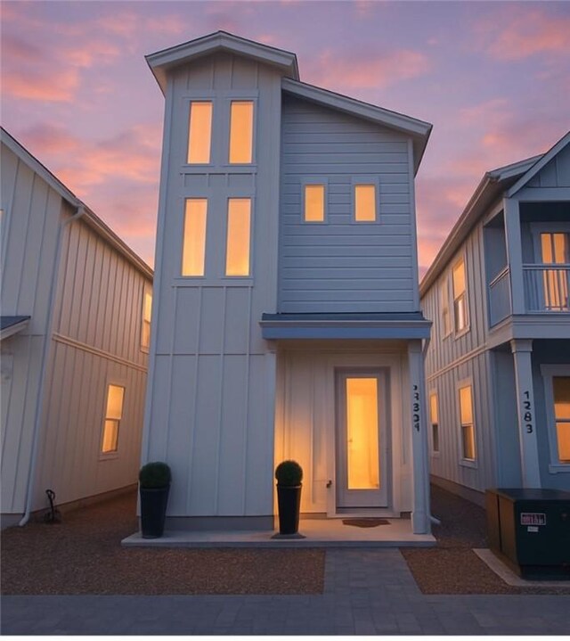 view of front facade featuring board and batten siding