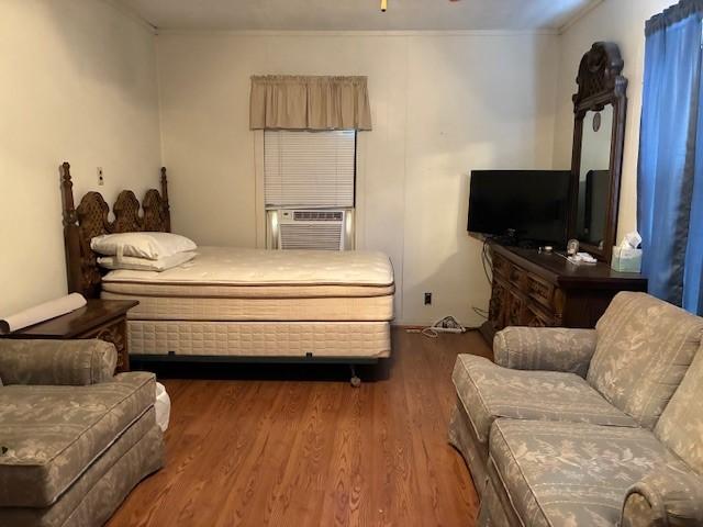 505 W Main St, Bishop, TX 78343 - photo 5