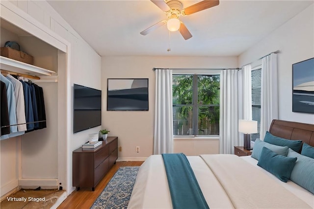 3730 Lincoln St, Corpus Christi, TX 78415 - bedroom featuring light wood-style floors and ceiling fan