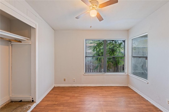 3730 Lincoln St, Corpus Christi, TX 78415 - unfurnished bedroom featuring light wood-style floors, a ceiling fan, and a closet