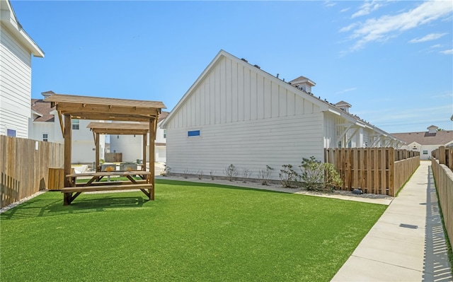 15101 Boca Grandi Dr, Corpus Christi, TX 78418 - view of yard featuring a fenced backyard