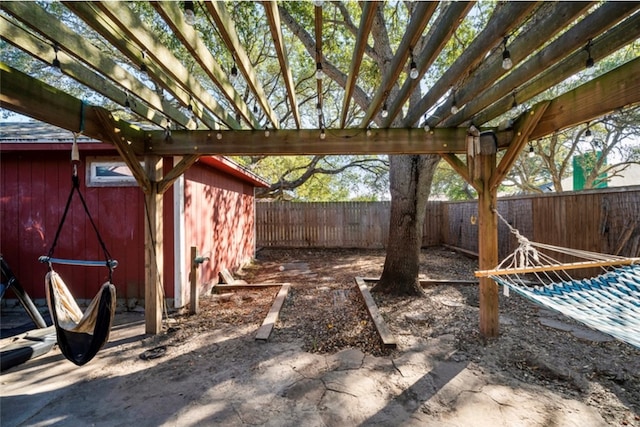 view of yard with a pergola