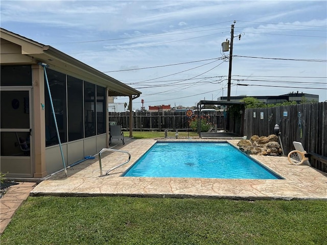 1645 W Manor Dr W, Corpus Christi, TX 78412 - view of pool featuring a sunroom, a fenced backyard, and a patio