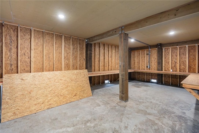 113 Knickerbocker St, Corpus Christi, TX 78418 - finished below grade area with recessed lighting