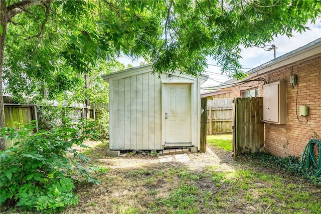 445 Poenisch, Corpus Christi, TX 78412 - view of shed featuring a fenced backyard