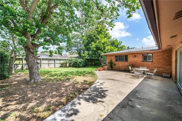 445 Poenisch, Corpus Christi, TX 78412 - view of yard featuring a patio