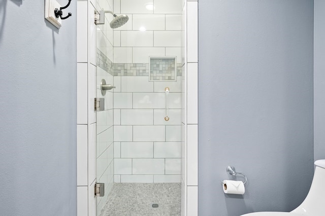 1819 Bay Shore Dr, Rockport, TX 78382 - full bath featuring a stall shower and toilet
