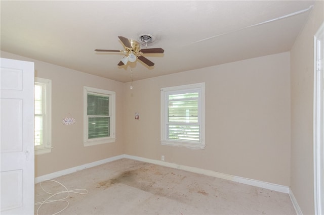 unfurnished room featuring ceiling fan