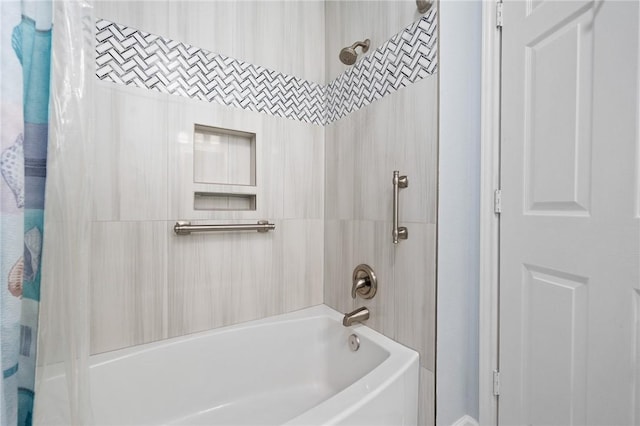 2301 Cyprus Dr, Ingleside, TX 78362 - full bathroom with shower / tub combo