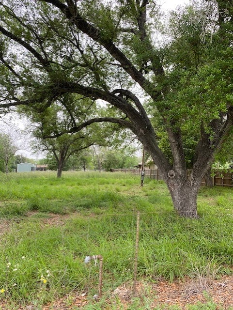 Listing photo 2 for 1817 Gunn St, Alice TX 78332