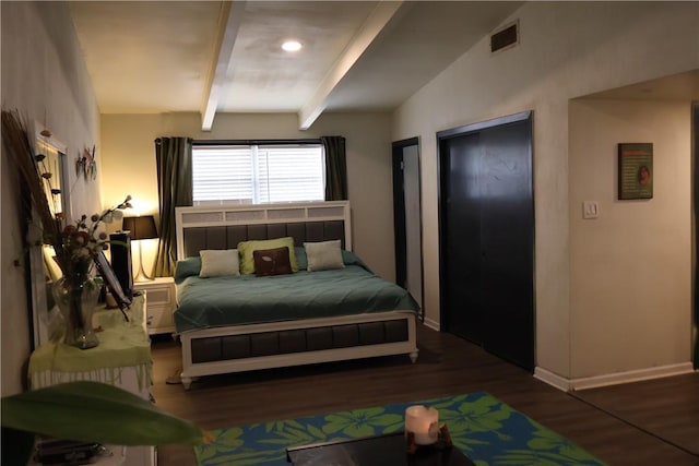 109 Kissling Ave, Robstown, TX 78380 - bedroom featuring wood finished floors, visible vents, baseboards, beamed ceiling, and recessed lighting