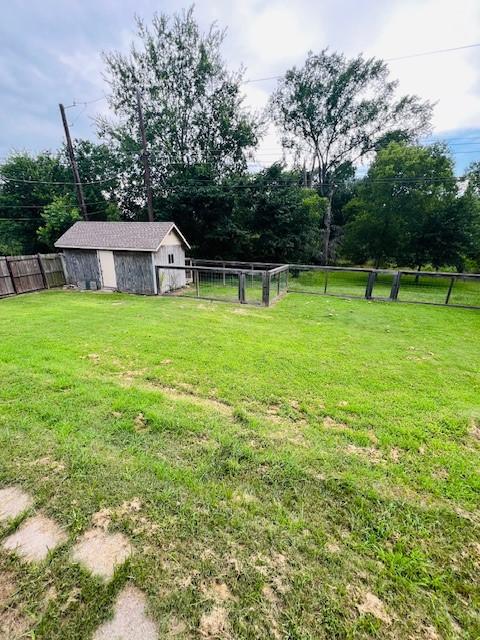 4720 Knight Dr, Bryan, TX 77802 - photo 11