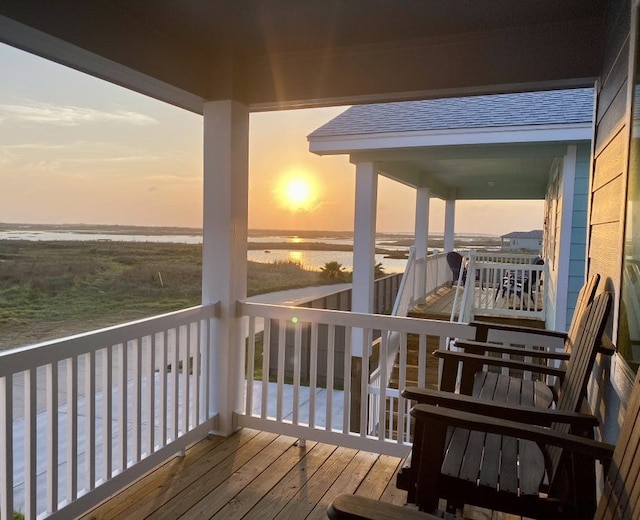 view of deck at dusk