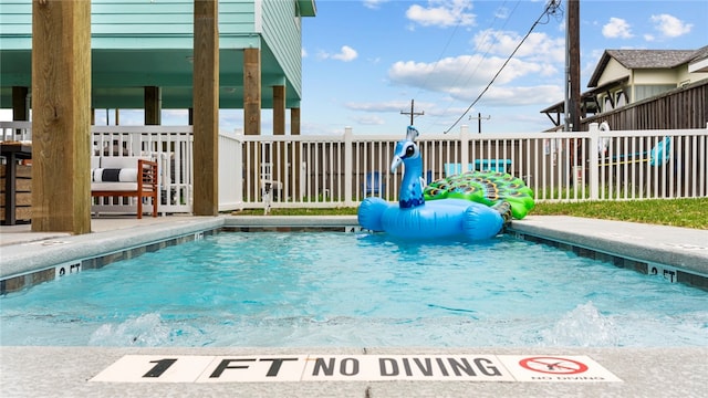 view of swimming pool