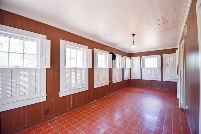 203 S Bowie St, Sinton, TX 78387 - unfurnished sunroom featuring plenty of natural light