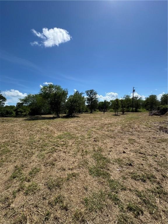148 Luke Rd, Woodsboro, TX 78393