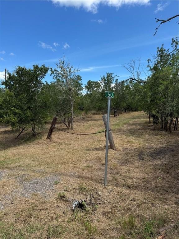 148 Luke Rd, Woodsboro, TX 78393