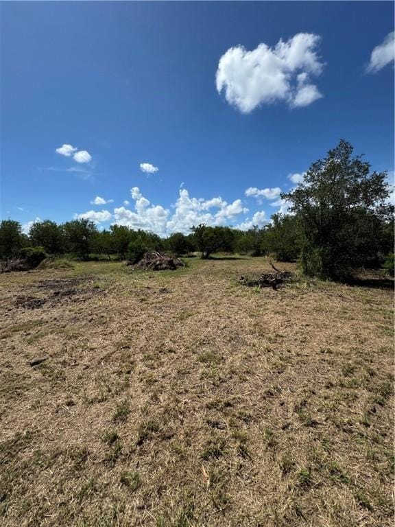 148 Luke Rd, Woodsboro, TX 78393