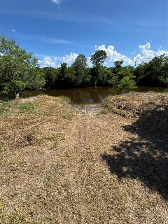 148 Luke Rd, Woodsboro, TX 78393