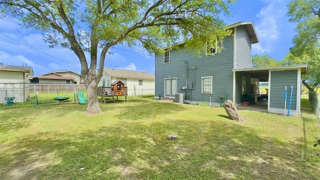 134 W C Ave, Kingsville, TX 78363 - back of property