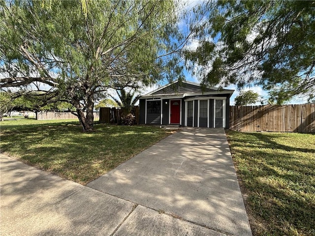 1717 Triple Crown Dr, Corpus Christi, TX 78417 - photo 2