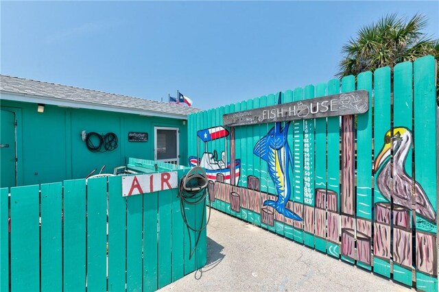 800 Beach Access Road 1a 804, Port Aransas, TX 78373 - exterior view of a shingled roof